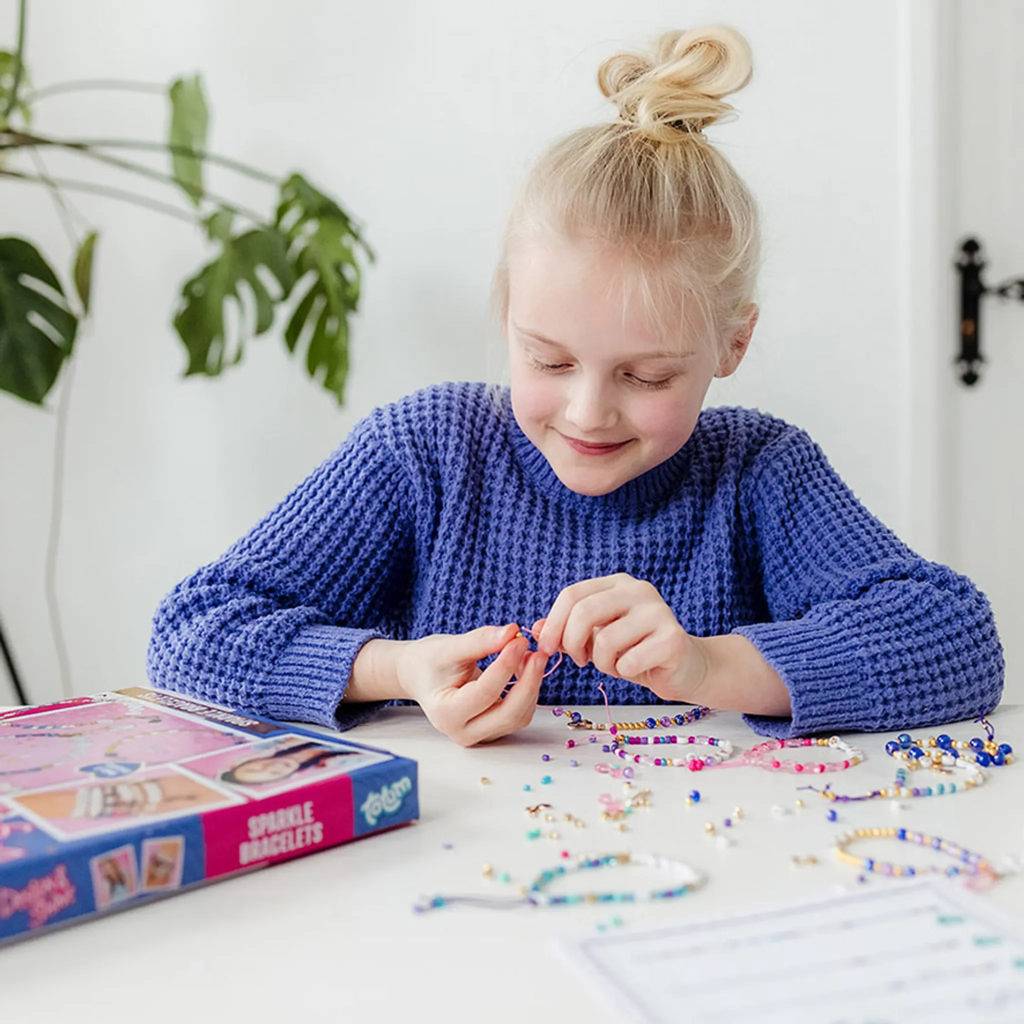 Design & Shine – Bastelset Glitzerarmbänder